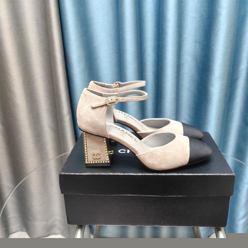 Ch*el high heels